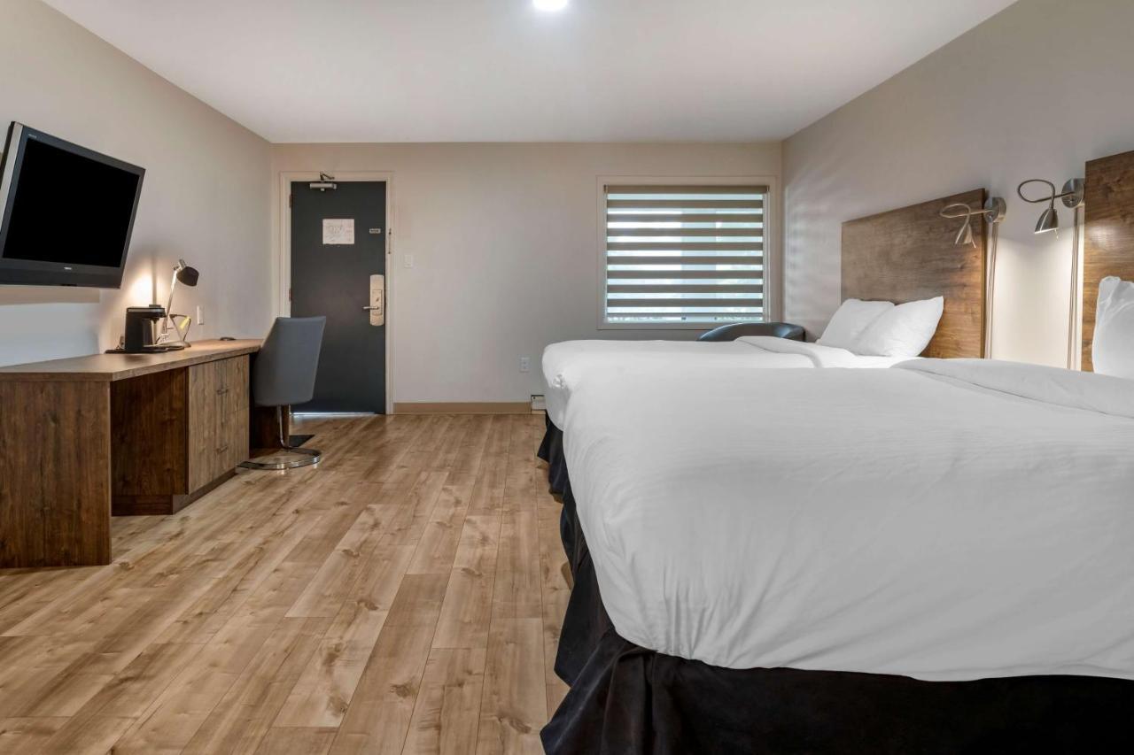 Dannys Hotel Suites; Surestay Collection By Best Western Beresford Екстериор снимка